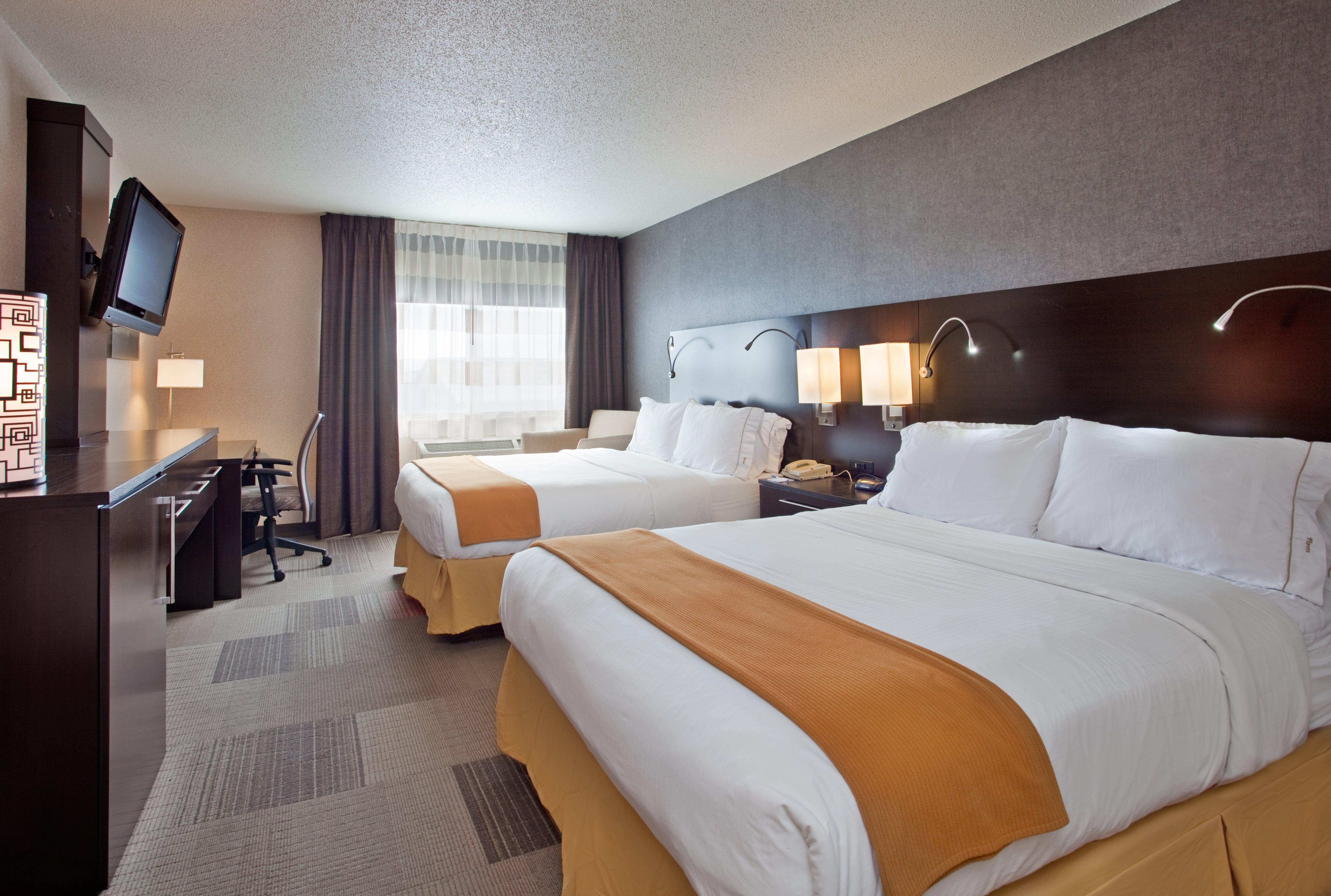 Holiday Inn Express Hotel & Suites Beatrice By Ihg Esterno foto