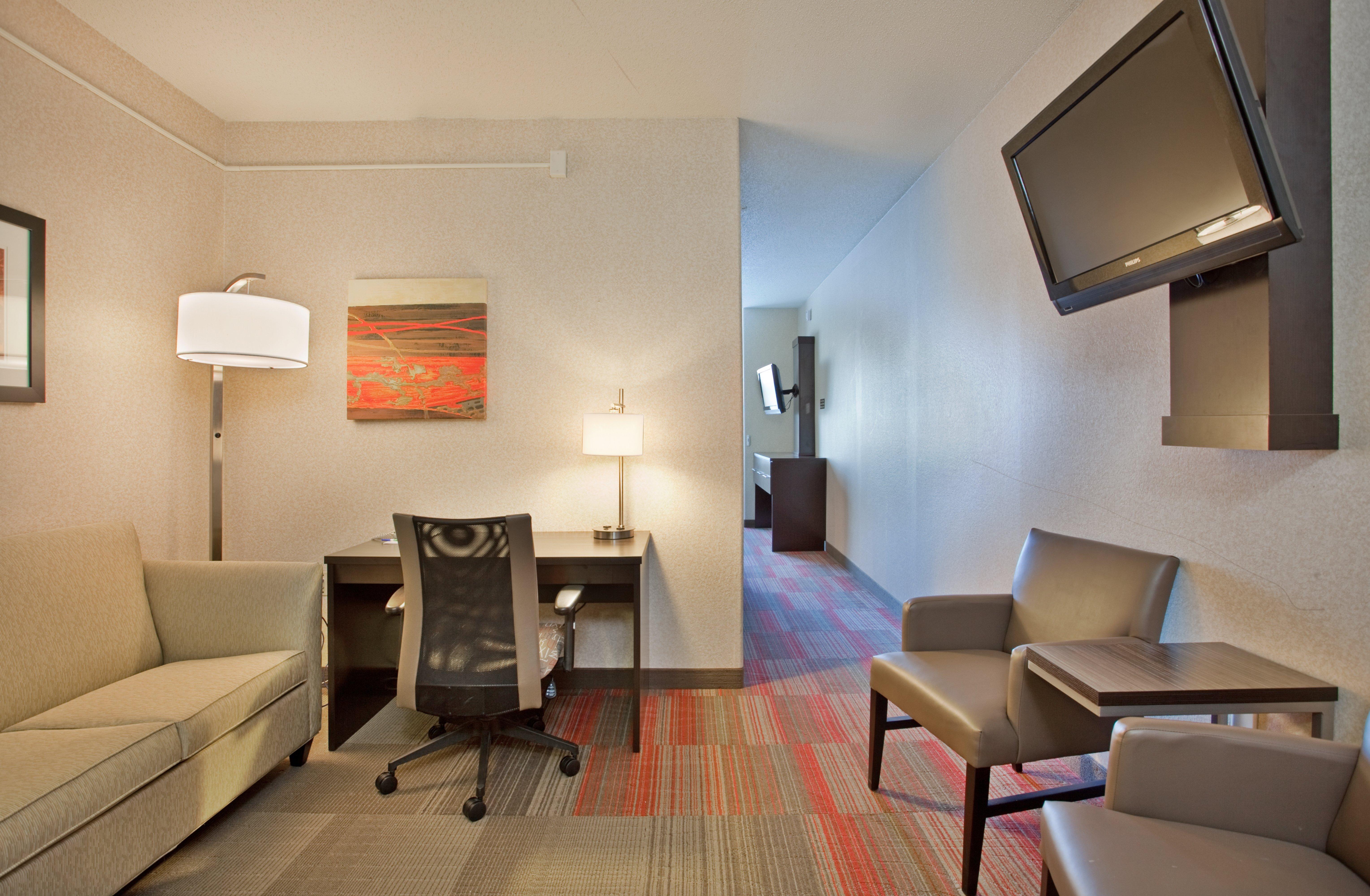 Holiday Inn Express Hotel & Suites Beatrice By Ihg Esterno foto