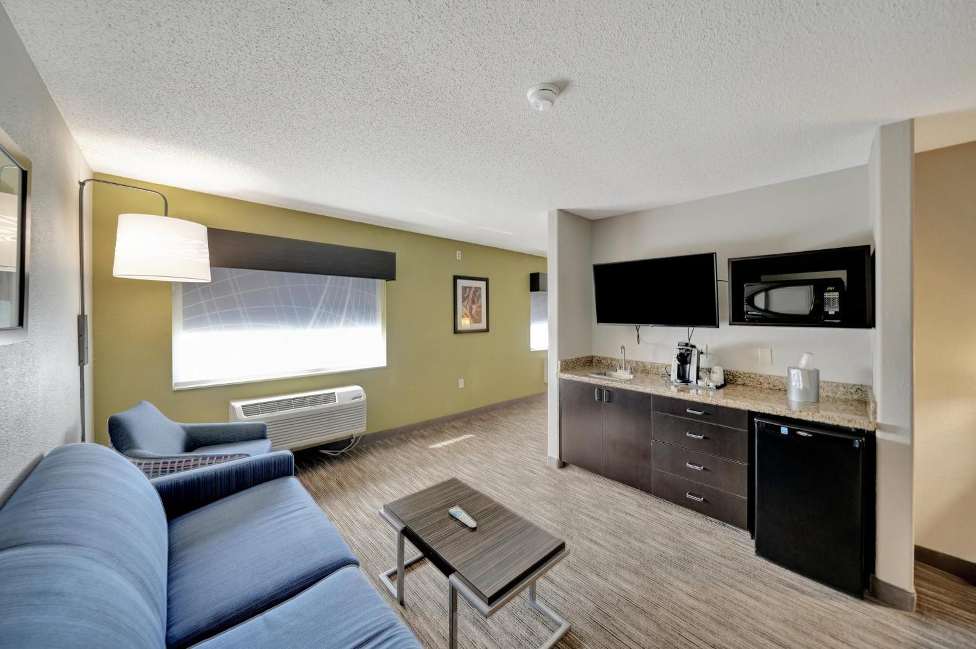 Holiday Inn Express Hotel & Suites Beatrice By Ihg Esterno foto